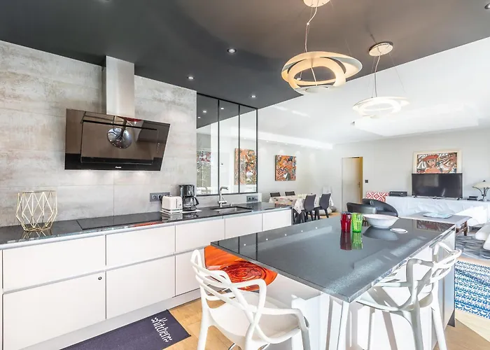 Dahlia - Appt 2 Et Piscine