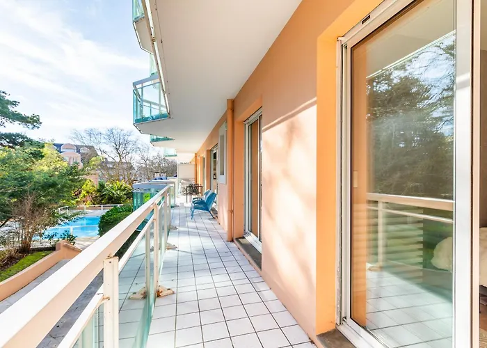 Dahlia - Appt 2 Et Piscine *